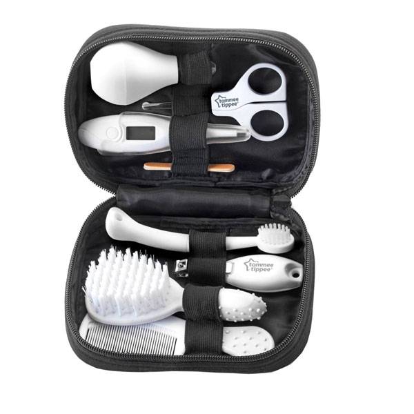 tommee-tippee-baby-healthcare-and-grooming-kit-01