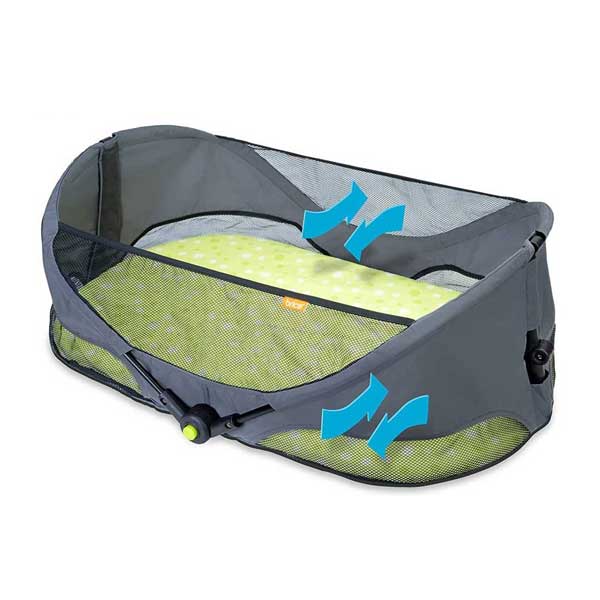 munchkin-baby-bassinet-2